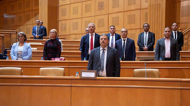 وزير التربية: شرعنا في تسوية الدفعة الثانية من الأساتذة والمعلمين النواب