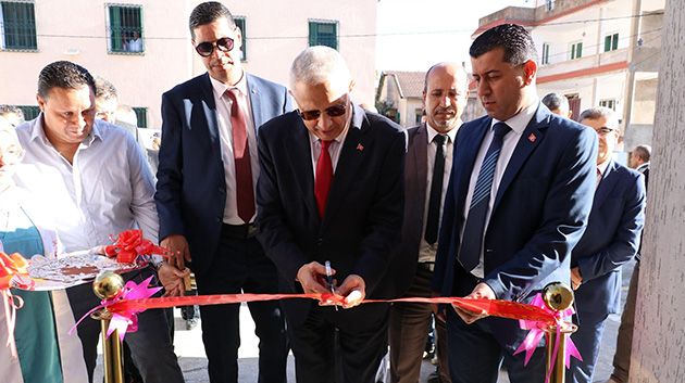 جندوبة: وزير الصحة يُدشّن وحدة تصفية الدم بعين دراهم
