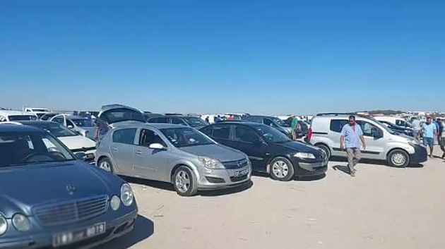 القيروان : 'سوق أسبوعية لبيع السيّارات المستعملة ‎بلا وُسطاء و لا نظام لزمات'