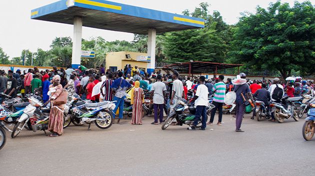 دول غربية تحث رعاياها على مغادرة مالي