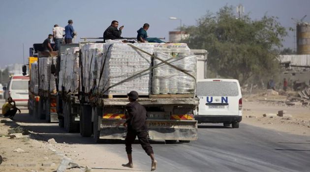 السماح بدخول 24% فقط من الشاحنات المتّفق عليها منذ سريان قرار وقف إطلاق النار