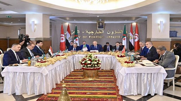 يشارك فيه النفطي.. بيان اجتماع آلية دول الجوار حول ليبيا