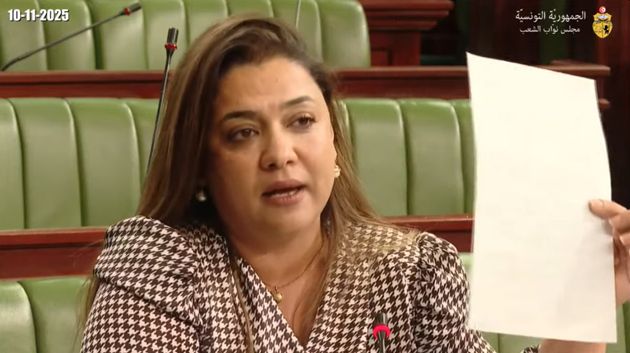 ماجدة الورغي: شركة أجنبية فرضت على عمّالها استعمال شارة تحمل نِظام تتبع GPS