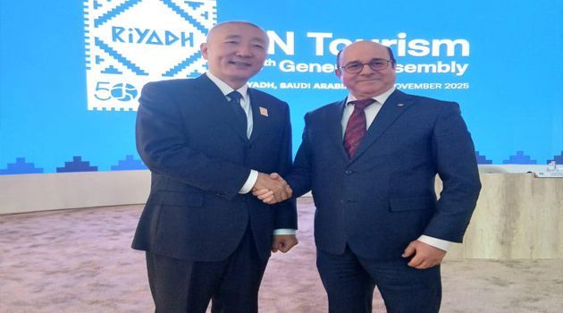 بحث سبل تعزيز التعاون السياحي بين تونس والصين