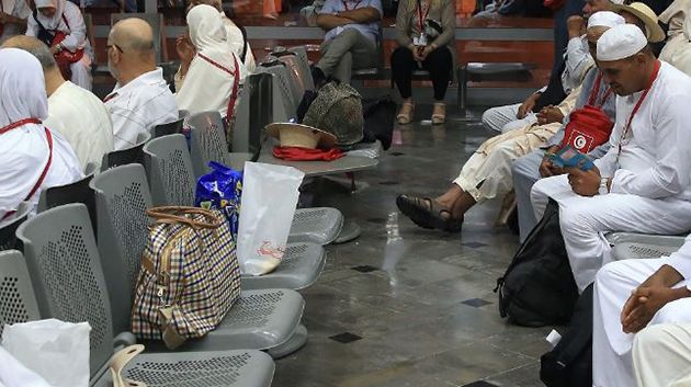 وزارة السياحة تُحذّر المعتمرين من التعامل مع مكاتب أو أفراد غير مرخصين لتنظيم العمرة