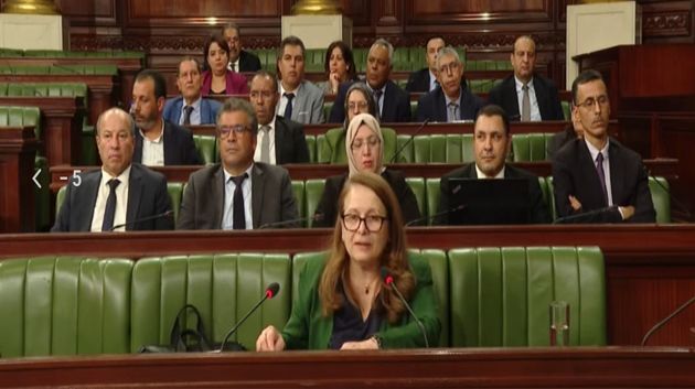 وزيرة الصناعة: إحالة 20 ملفا إلى القضاء العدلي و4 ملفات إلى القضاء المالي