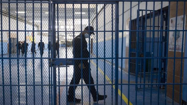 وزارة العدل: بناء و توسعة سجون للتخفيف من الاكتظاظ