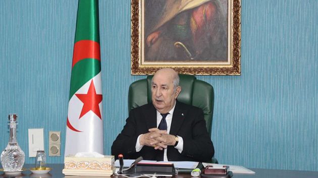 الجزائر: تبّون يأمر بفتح تحقيق في حرائق الغابات التي اجتاحت عدّة ولايات