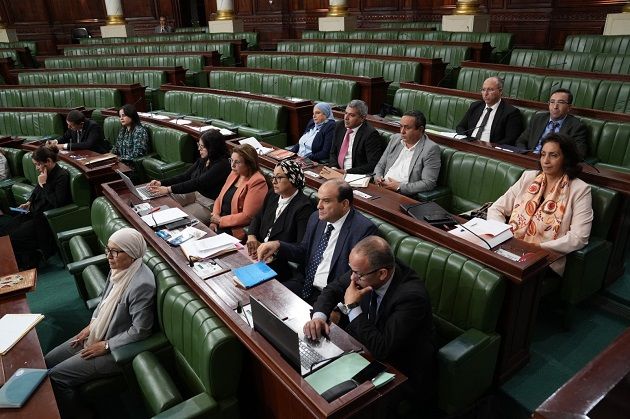 جانب من المسائل التي تطرق اليها النواب خلال جلسة مشتركة لمناقشة ميزانية وزارة المرأة