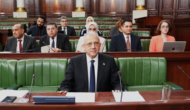 وزير الصحة يؤكد الاستجابة لعدد كبير من مطالب الأطباء الشبان بينها الزيادة في الأجور بداية من 2026