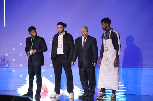 وزير التشغيل والتكوين المهني يشارك في اختتام أولمبياد المهن بالجزائر