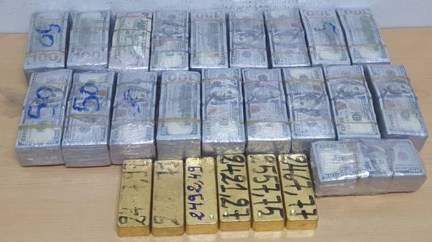 رأس جدير: إحباط محاولة تهريب عملة أجنبية بقيمة 2.8 مليون دينار و14 كغ من الذهب