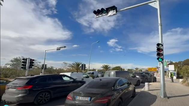 سوسة: تركيز أضواء مرورية بشارع 14 جانفي (فيديو)