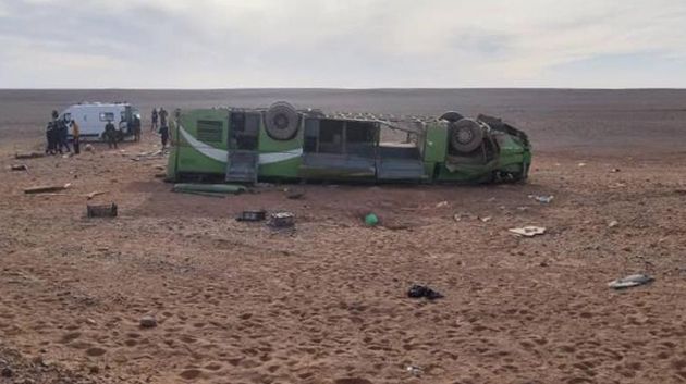 الجزائر: مصرع 14 شخصاً وإصابة 34 آخرين في انقلاب حافلة