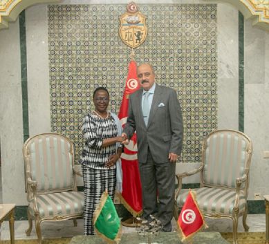 النفطي يستقبل المبعوثة الخاصة للاتحاد الافريقي للمرأة والأمن والسلم