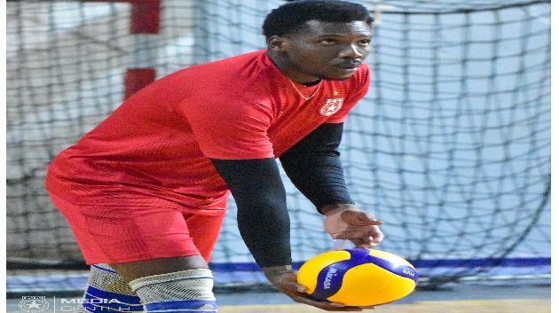 الكرة الطائرة :النجم الساحلي يعزز صفوفه بالدولي المالي أمادو سمبا ديالو