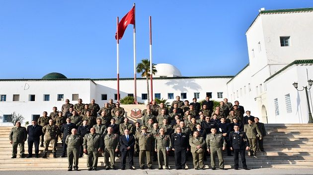 وزير الدفاع يؤدي زيارة تفقّد إلى الإدارة العامة للصحة العسكرية