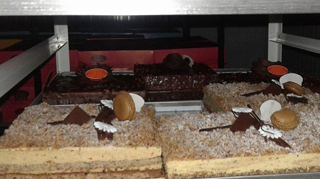 منذ بداية الشهر: حجز 1400 قطعة مرطبات مجمّدة غير صالحة للإستهلاك (فيديو)