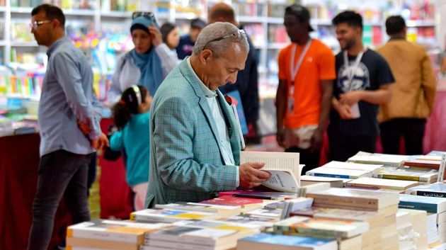 30 ألف عنوان في معرض الكتاب بشارع الحبيب بورقيبة هذا الشهر