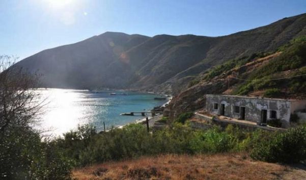 لأول مرة في تونس.. تزويد جزيرة جالطة بجهاز للوقاية من الحرائق الناجمة عن الصواعق