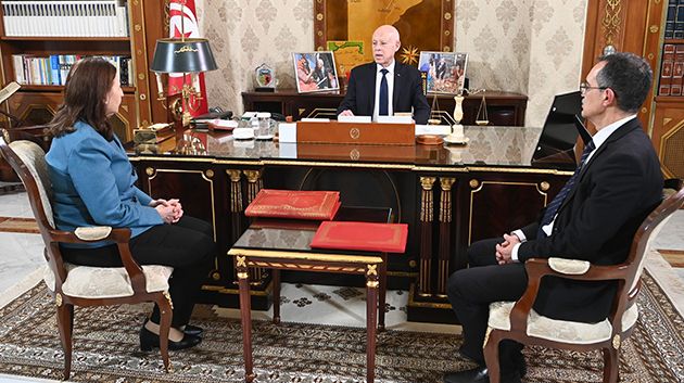 رئيس الجمهورية يوصي بضرورة تذليل كافة الصعوبات أمام صغار الفلاحين