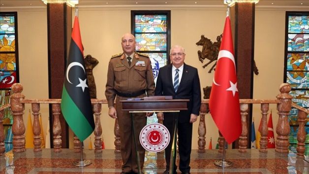 أنباء عن تحطم طائرة تقلّ رئيس أركان الجيش الليبي في تركيا (فيديو)