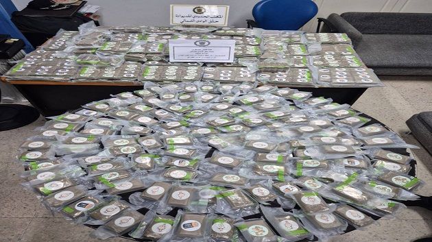 حجز كميات كبيرة من 'الكوكايين' و'الزطلة' (صور)
