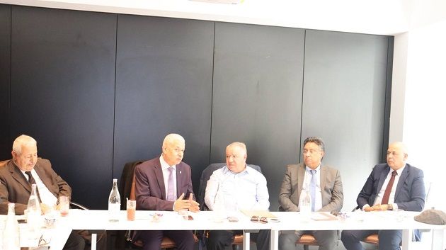 وزير التجارة يدعو غرف التجارة والصناعة إلى التنسيق والعمل المشترك 