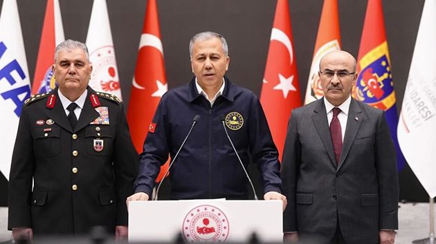 وزير الداخلية التركي يُعلن مقتل 3 شرطيّين في اشتباك مع 'داعش'