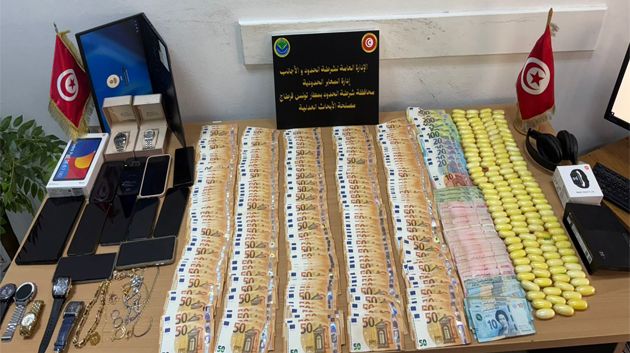 مطار تونس قرطاج: إحباط توريد كمية كبيرة من المخدرات والإطاحة بعصابة دولية (صور)