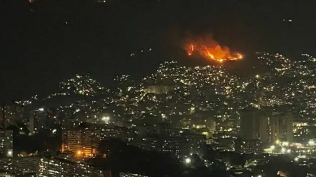 سماع دوي انفجارات قوية في كراكاس