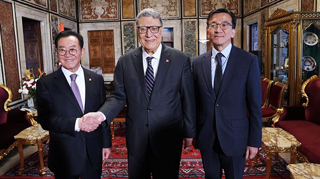 بودربالة يؤكد حرص تونس على تطوير علاقاتها مع البلدان الآسيوية