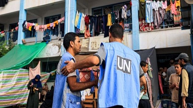 الأونروا تستغني عن 571 موظفا في القطاع