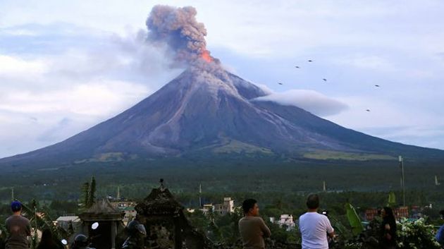 بعد زلزالها العنيف: الفلبين تُجلي 3 آلاف شخص تأهّباً لانفجارات بركانية