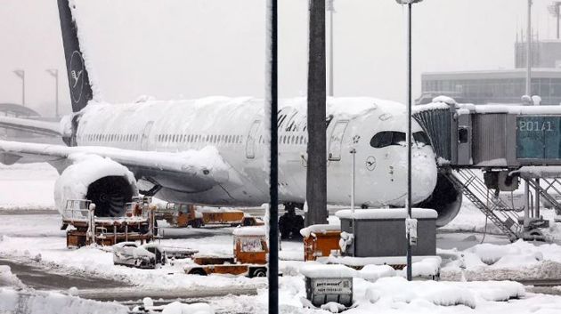 إلغاء عشرات الرحلات في مطار فرانكفورت بسبب الطقس