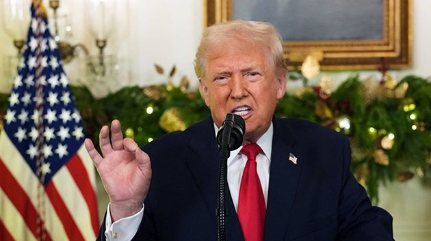 ترامب: 'الدّول التي تتعامل تجاريّاً مع إيران ستواجه رسوماً بنسبة 25%'