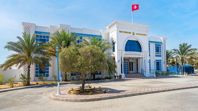 سفارة تونس بأبو ظبي تُعلن عن تركيز 'بوابة الخدمات الإدارية'