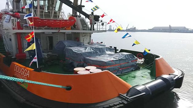 الميناء التجاري بقابس يتعزز بجرّار بحري جديد