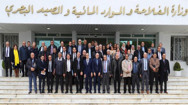 توصيات وزير الفلاحة إثر انعقاد الجلسة الدّوريّة للمندوبيين الجهويين للتّنمية الفلاحيّة