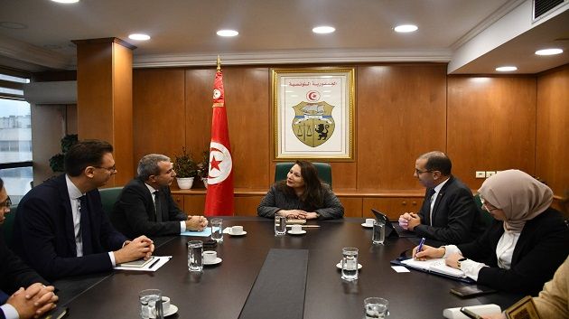 شركة 'ايني' الإيطالية تواصل استثماراتها بالجنوب التونسي