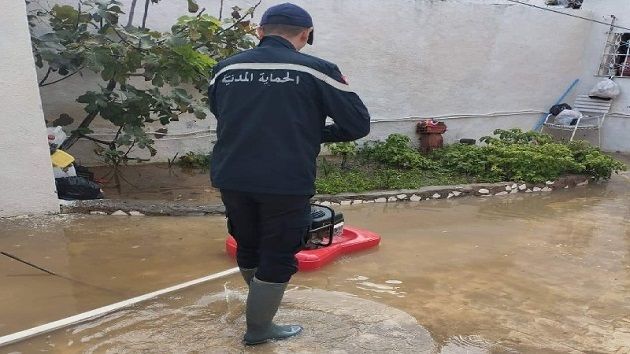 تدخلات الحماية المدنية اثر أمطار غزيرة.. 263 عملية إجلاء خلال الـ24 ساعة الأخيرة