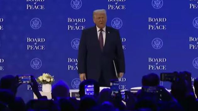 ترامب يُعلن تدشين مجلس السلام في غــ.ـــزة