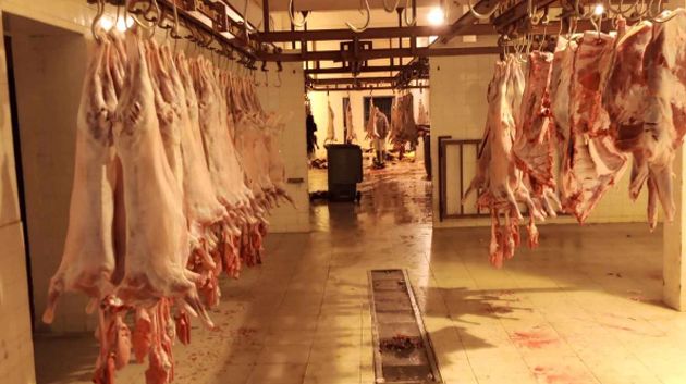 والي المنستير يشدّد على احترام الشروط الصحية داخل المسالخ