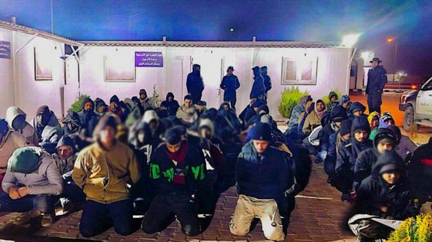 ليبيا ترحّل 39 مهاجرا مصريا