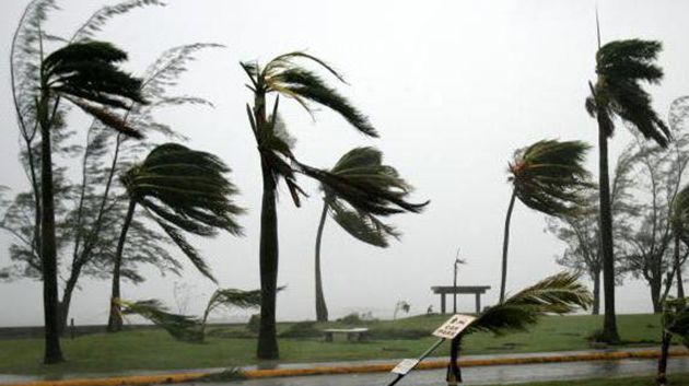 بداية من آخر اليوم: رياح قويّة تصل إلى 100 كلم/س مع أمطار رعديّة 