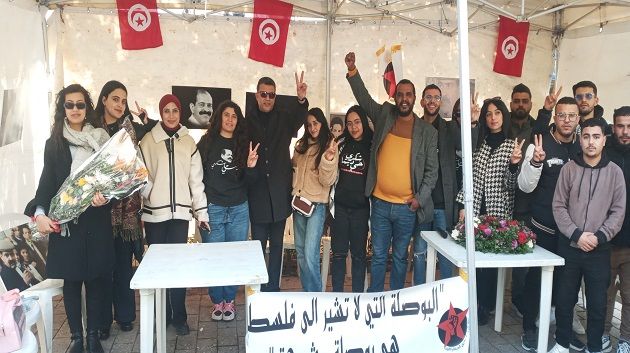 شارع بورقيبة بالعاصمة: خيمة لعرض صور بلعيد في الذكرى 13 لاغتياله