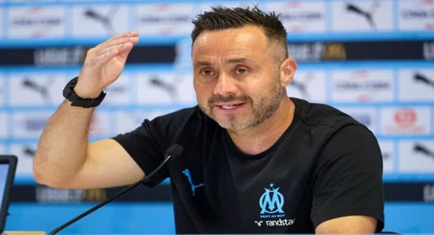 أولمبيك مرسيليا ينهي تعاقده مع دي زيربي