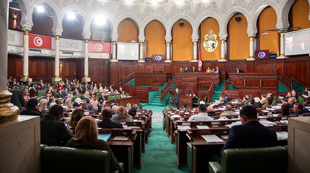 اليوم: البرلمان ينظر في اتفاقيتيْ قرض بين تونس والوكالة الفرنسية للتنمية