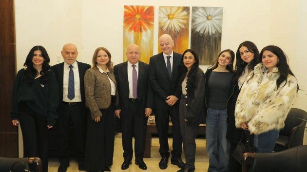 رئيس الفيفا جياني إنفانتينو يحصل على الجنسية اللبنانية