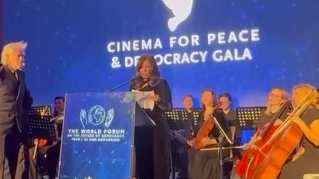 المخرجة التونسيّة كوثر بن هنية ترفض تكريمًا في مهرجان برلين